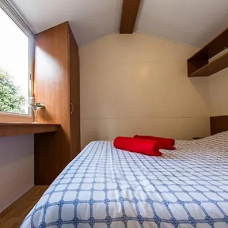 Resort Standard Mobile Home 3 *