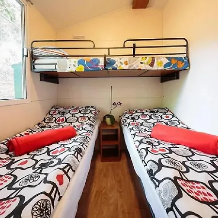 Resort Standard Mobile Home 3 *
